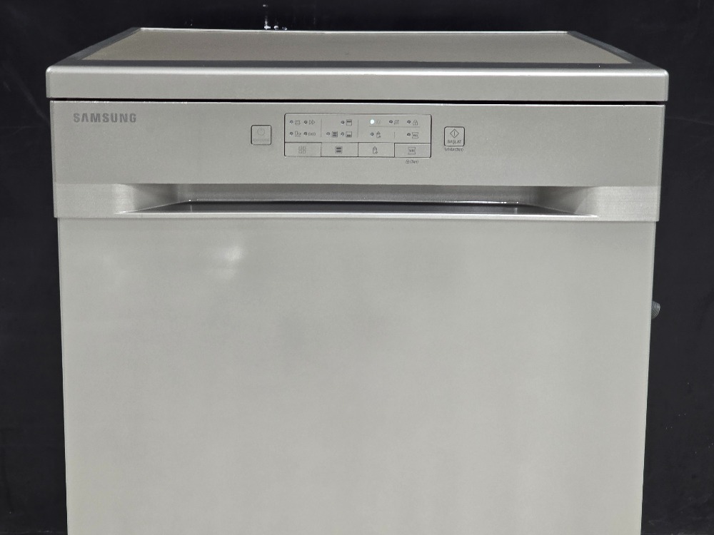 SAMSUNG DW60M4010FS 4 PROGRAMLI GRİ BULAŞIK MAKİNESİ