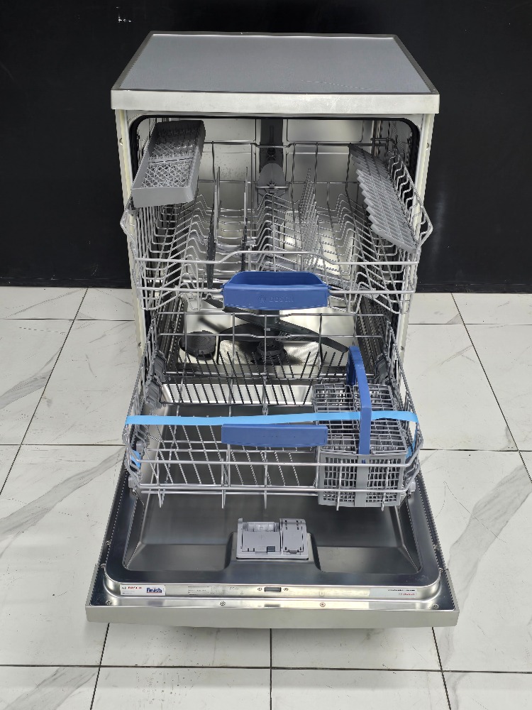 SIFIRLANMIŞ BOSCH INOX 6 PROGRAMLI BULAŞIK MAKİNESİ