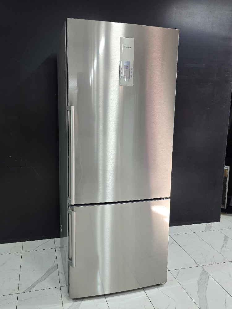 SIFIRLANMIŞ BOSCH 560 LT INOX KOMBİ TİPİ NOFROST BUZDOLABI