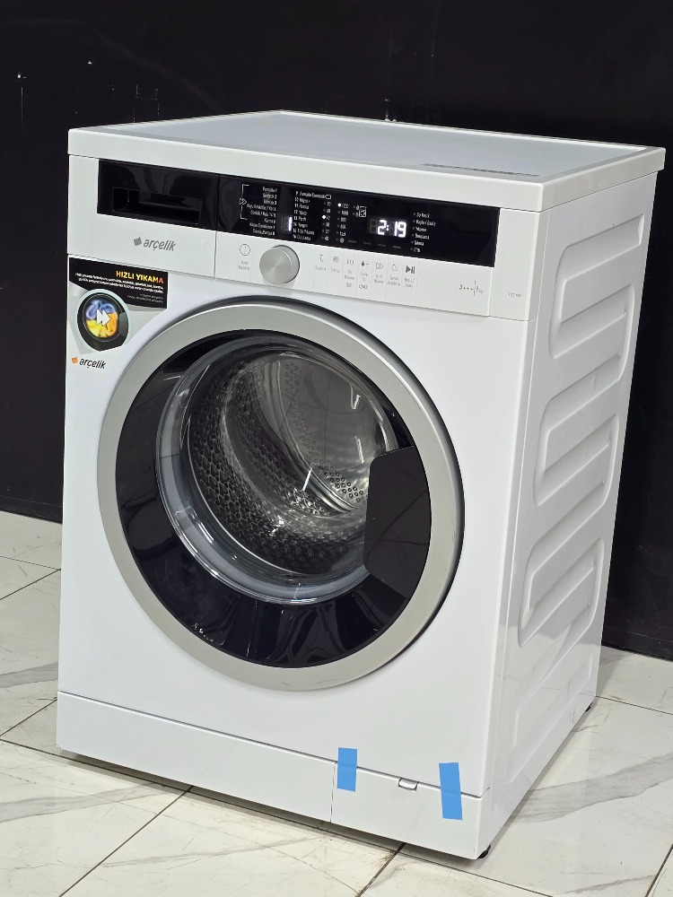 SIFIRLANMIŞ ARÇELİK PIYANO SERİ 9 KG 1200 DEVİR ÇAMAŞIR MAKİNESİ