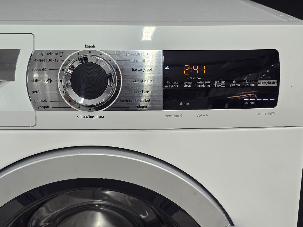 PROFİLO CMG140DTR PREMIUM 9 SERİSİ 9 KG 1400 DEVİR ÇAMAŞIR MAKİNESİ