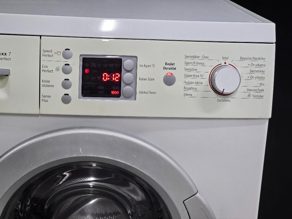 2. EL BOSCH MAXX A+ 7 KG 1000 DEVİR ÇAMAŞIR MAKİNESİ