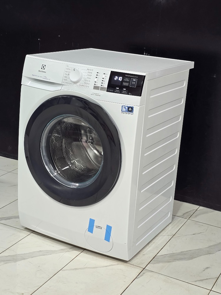 SIFIRLANMIŞ ELEKTROLUX 10 KG 1200 DEVİR ÇAMAŞIR MAKİNESİ