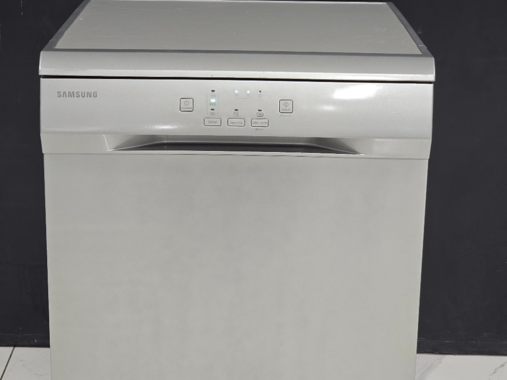 SAMSUNG DW60H3010FW/TR 3 PROGRAMLI GRİ BULAŞIK MAKİNESİ