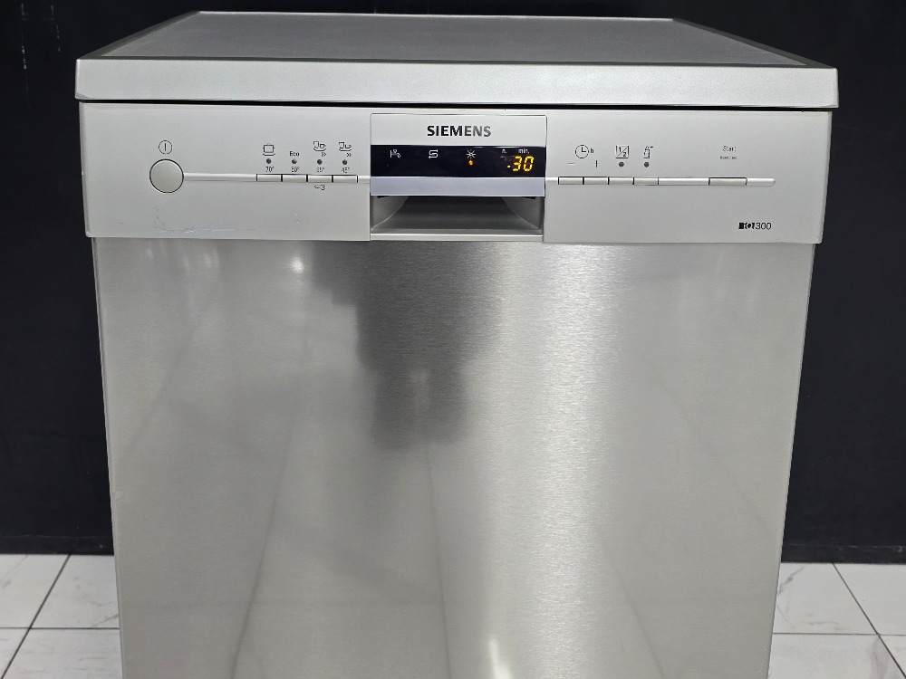 SIEMENS iQ300 INOX 4 PROGRAMLI BULAŞIK MAKİNESİ