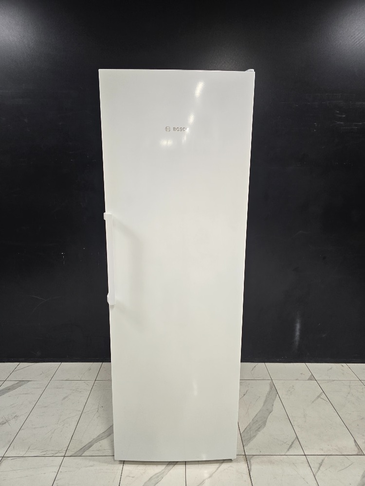 BOSCH GSV33VW31N 7 ÇEKMECELİ 242 LT DERİN DONDURUCU