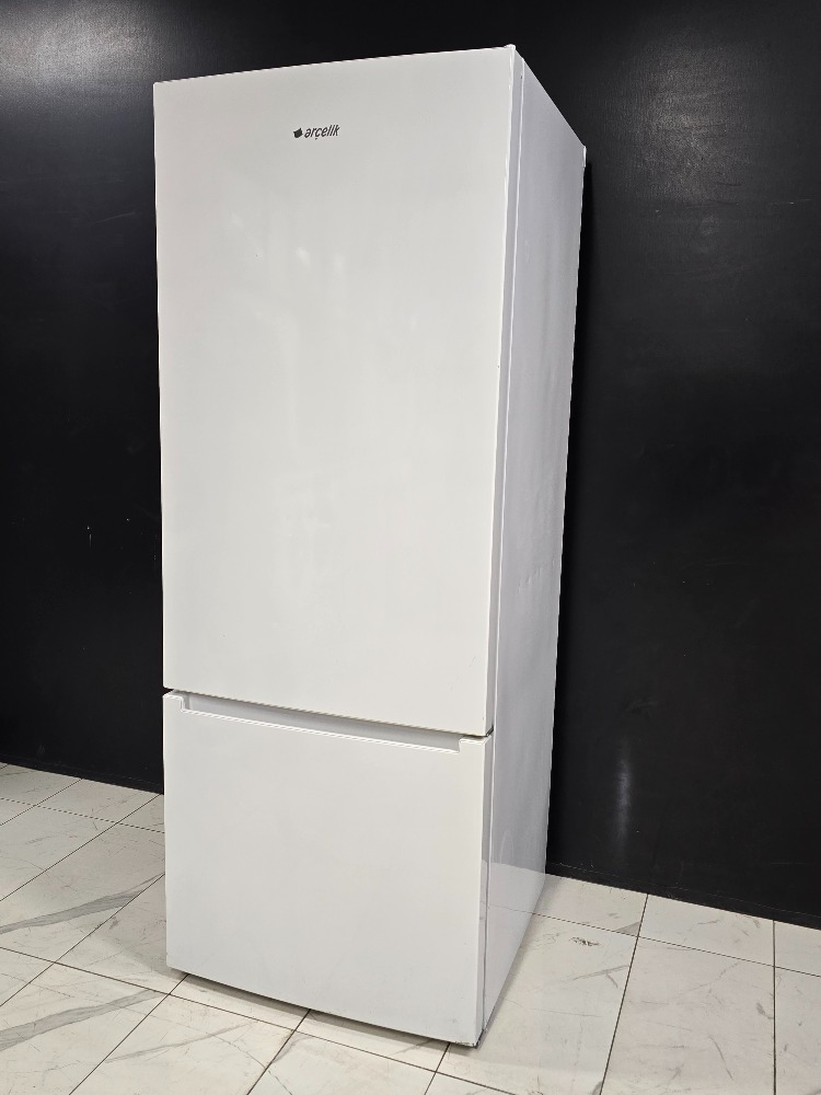 SIFIRLANMIŞ ARÇELİK 530 LT KOMBİ TİPİ NOFROST BUZDOLABI