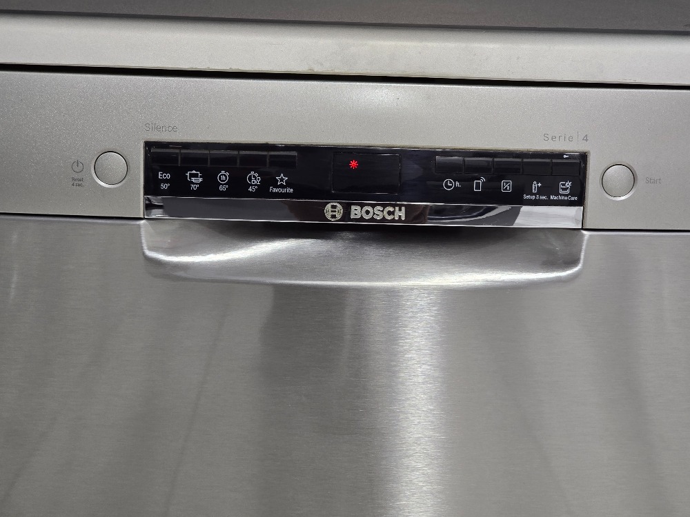 SIFIRLANMIŞ BOSCH SERİ 4 INOX 5 PROGRAMLI BULAŞIK MAKİNESİ