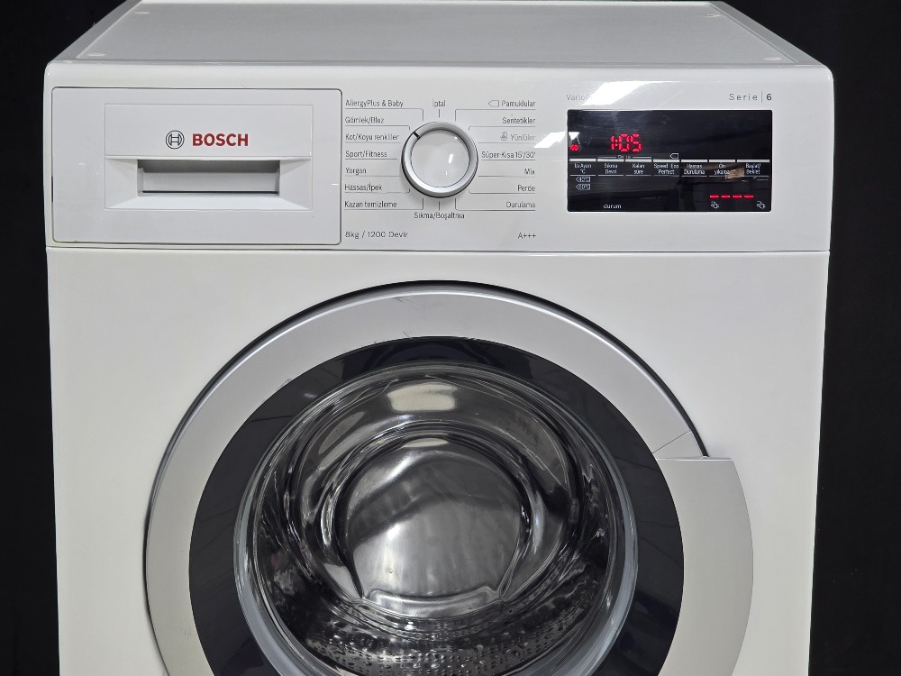 SIFIRLANMIŞ BOSCH SERİ 6 8 KG 1200 DEVİR ÇAMAŞIR MAKİNESİ