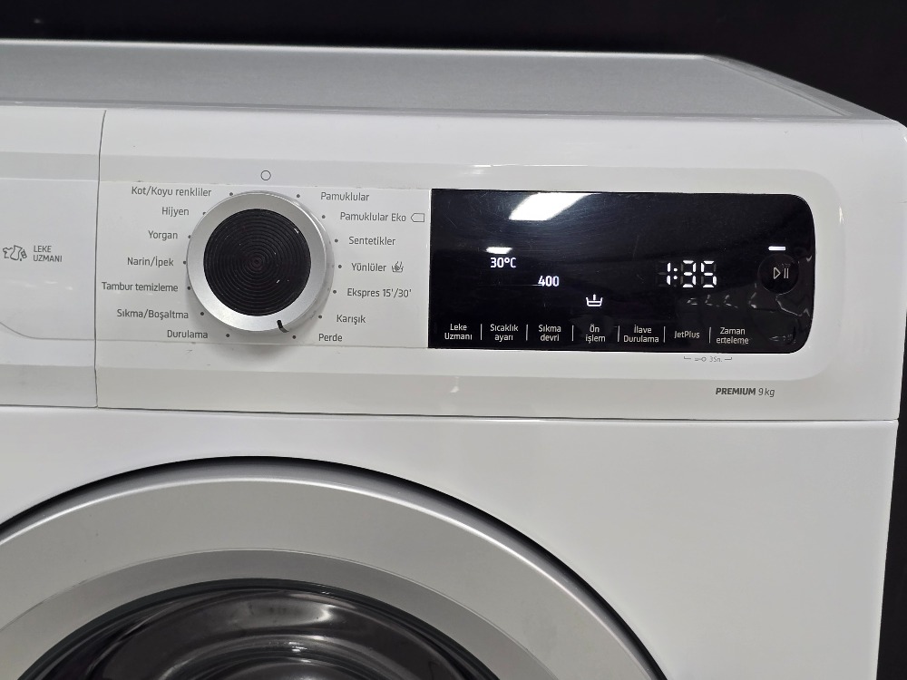 PROFİLO CMG100DTR PREMIUM 9 KG 1000 DEVİR ÇAMAŞIR MAKİNESİ