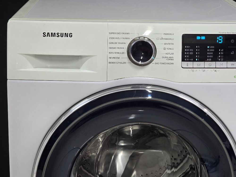 SIFIRLANMIŞ SAMSUNG ECO BUBBLE 9 KG 1200 DEVİR ÇAMAŞIR MAKİNESİ