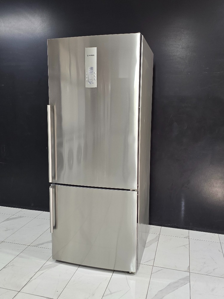SIFIRLANMIŞ BOSCH 560 LT INOX KOMBİ TİPİ NOFROST BUZDOLABI
