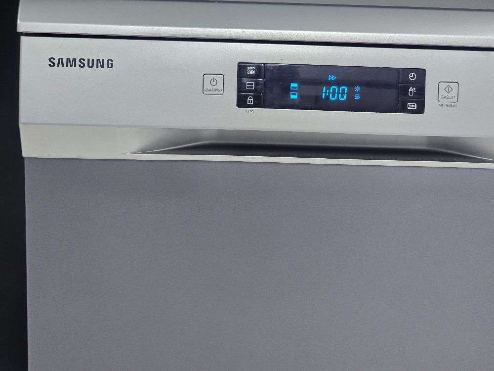 2. EL SAMSUNG A++ GRİ 4 PROGRAMLI BULAŞIK MAKİNESİ