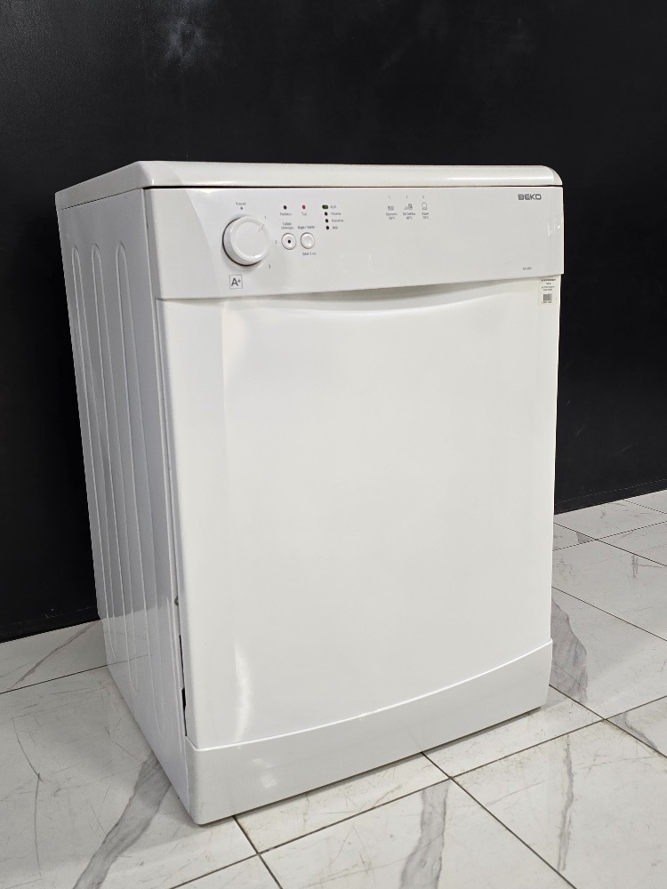 BEKO D4 3001 A+ 3 PROGRAMLI BULAŞIK MAKİNESİ