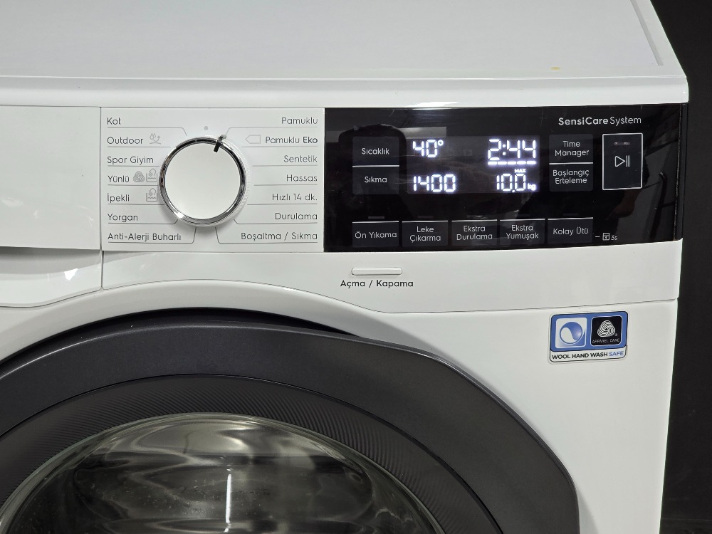 2. EL ELEKTROLUX A+++ 10 KG 1400 DEVİR ÇAMAŞIR MAKİNESİ