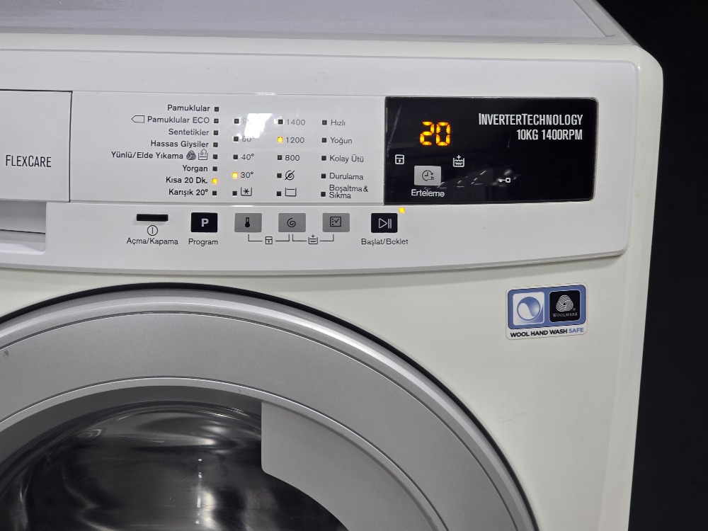 2. EL ELECTROLUX A+++ 10 KG 1400 DEVİR ÇAMAŞIR MAKİNESİ