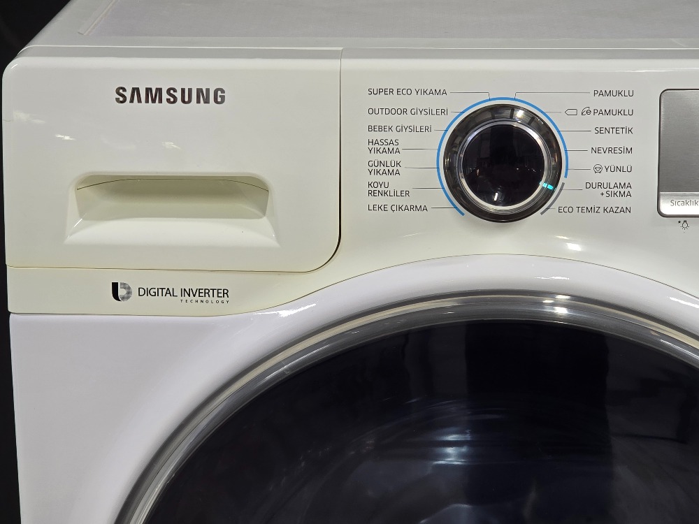 SIFIRLANMIŞ SAMSUNG ECO BUBBLE 9 KG 1400 DEVİR ÇAMAŞIR MAKİNESİ