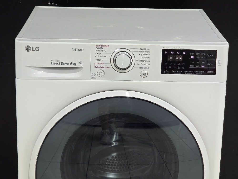 SIFIRLANMIŞ LG 9 KG 1400 DEVİR ÇAMAŞIR MAKİNESİ