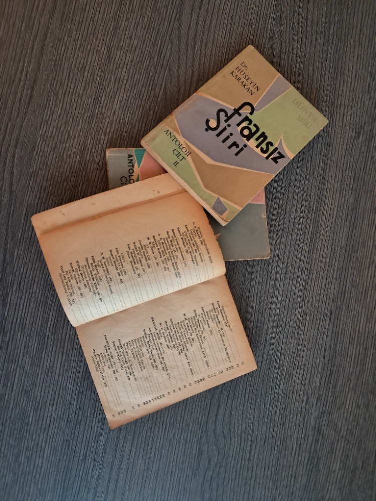 (Dr.) Hüseyin Karakan - Dünya Şiiri (2 Cilt) - Fransız Şiiri (1 Cilt) (3 Cilt Antoloji)