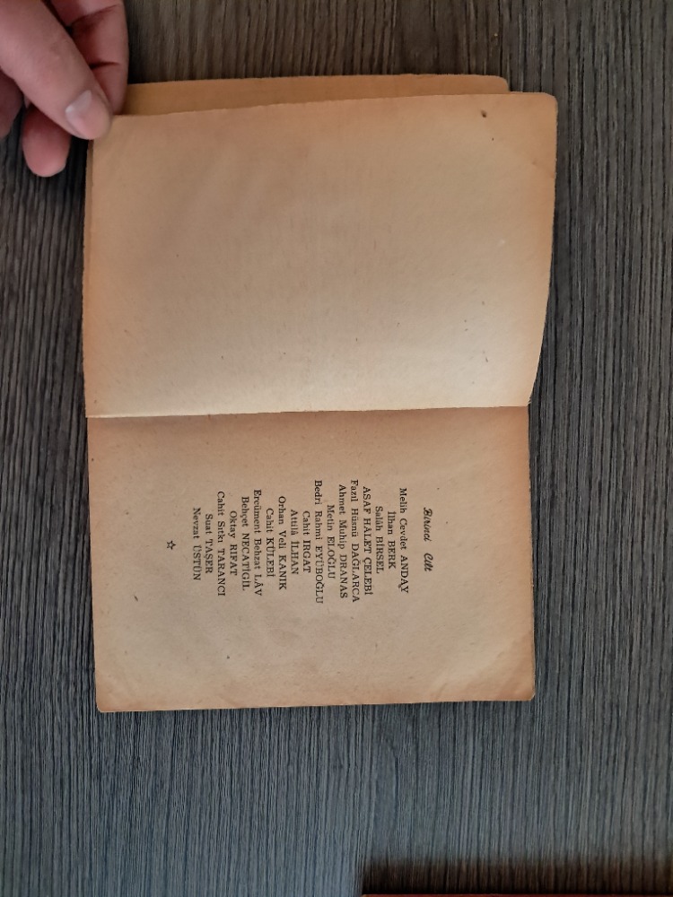 (Okuyucuların Hazırladığı) Yeni Türk Şiiri Antolojisi (2 Cilt)