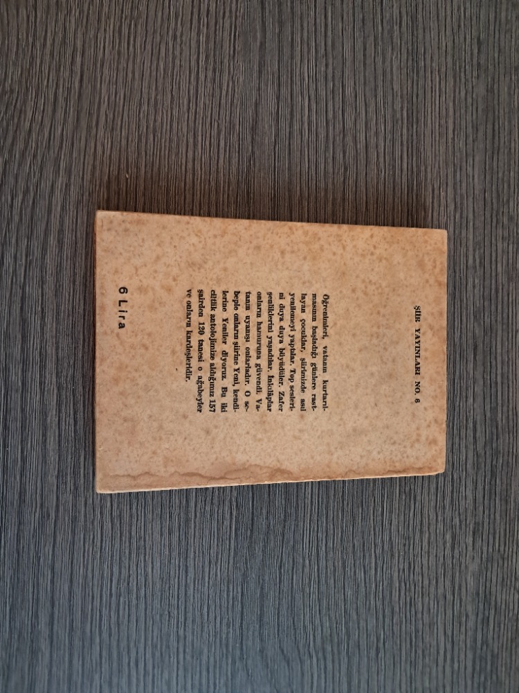 (Dr.) Hüseyin Karakan - Şiirimizin Cumhuriyeti - Yeniler (Antoloji)