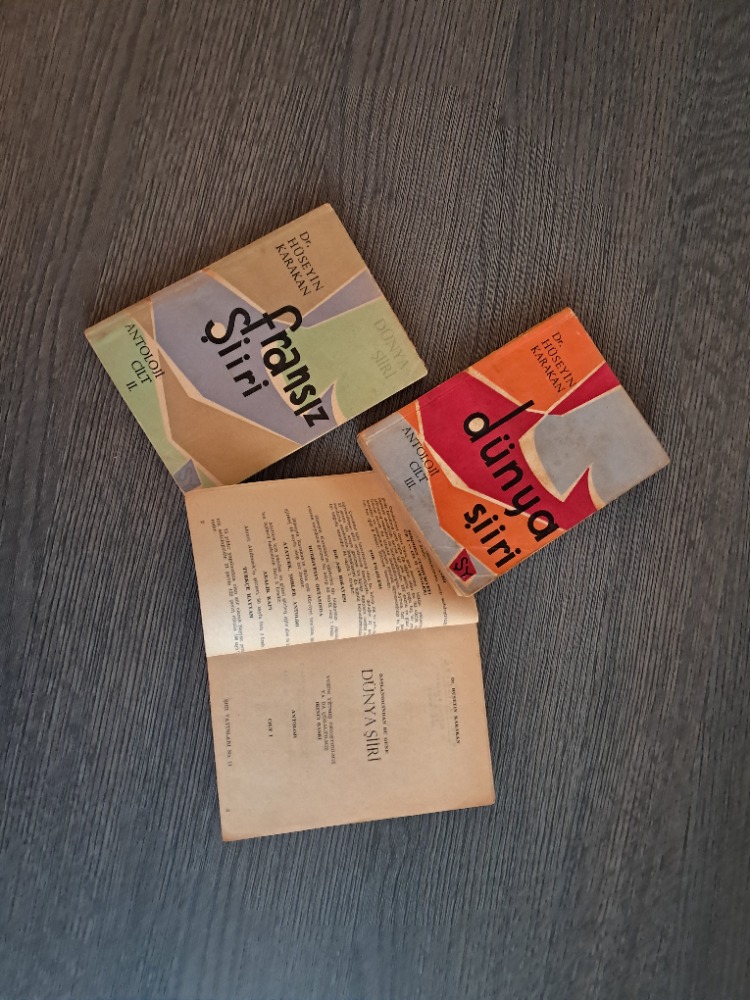 (Dr.) Hüseyin Karakan - Dünya Şiiri (2 Cilt) - Fransız Şiiri (1 Cilt) (3 Cilt Antoloji)