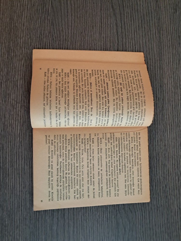 Feyyaz Kayacan - Mutlu Azınlık