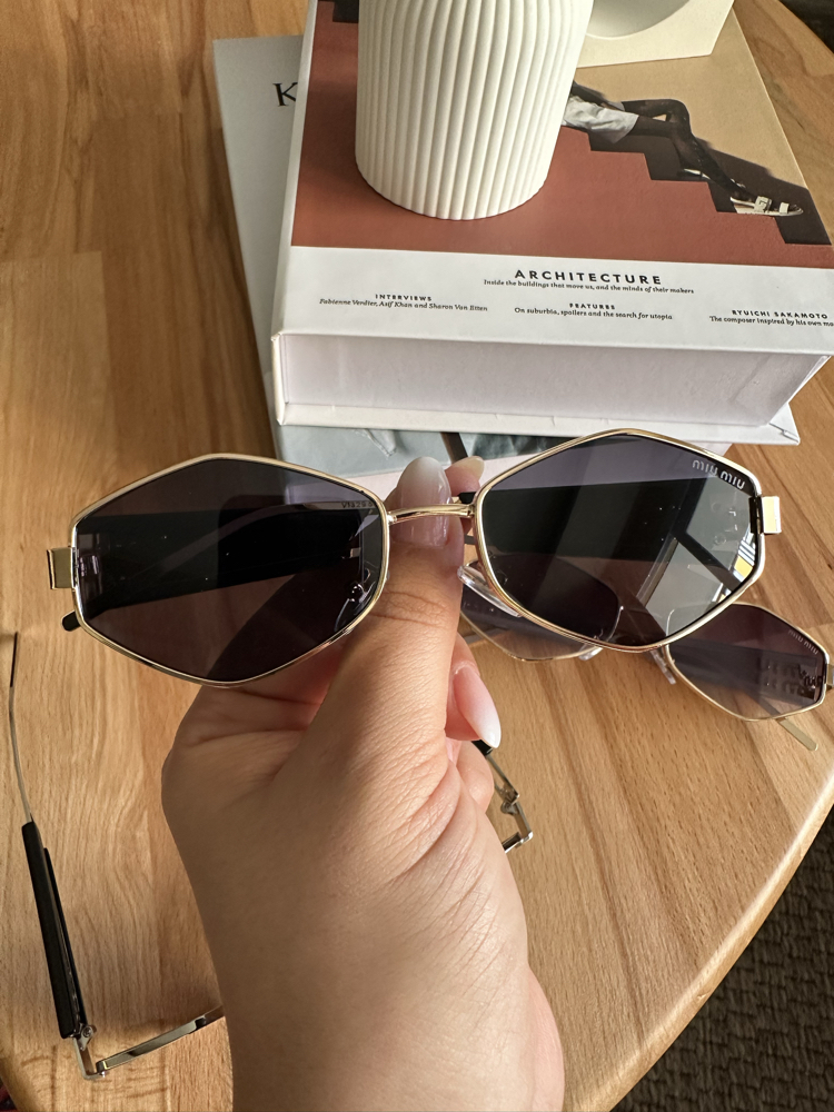 Miu Miu Gold Yeni Sezon Gözlük M01S31TF