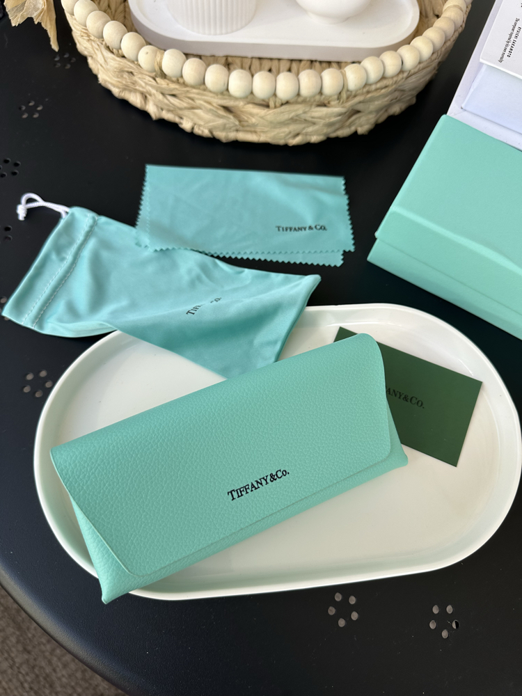 Tiffany&Co. Orjinal Kılıf ve Aksesuarları