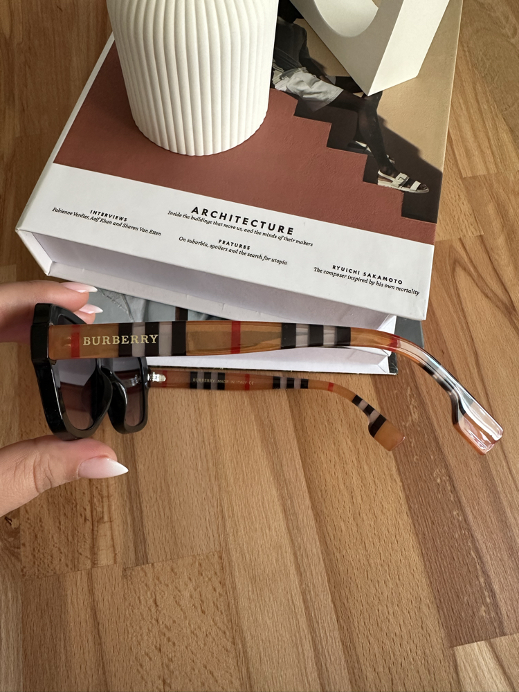 Burberry Siyah Yeni Sezon Gözlük E01S28RA