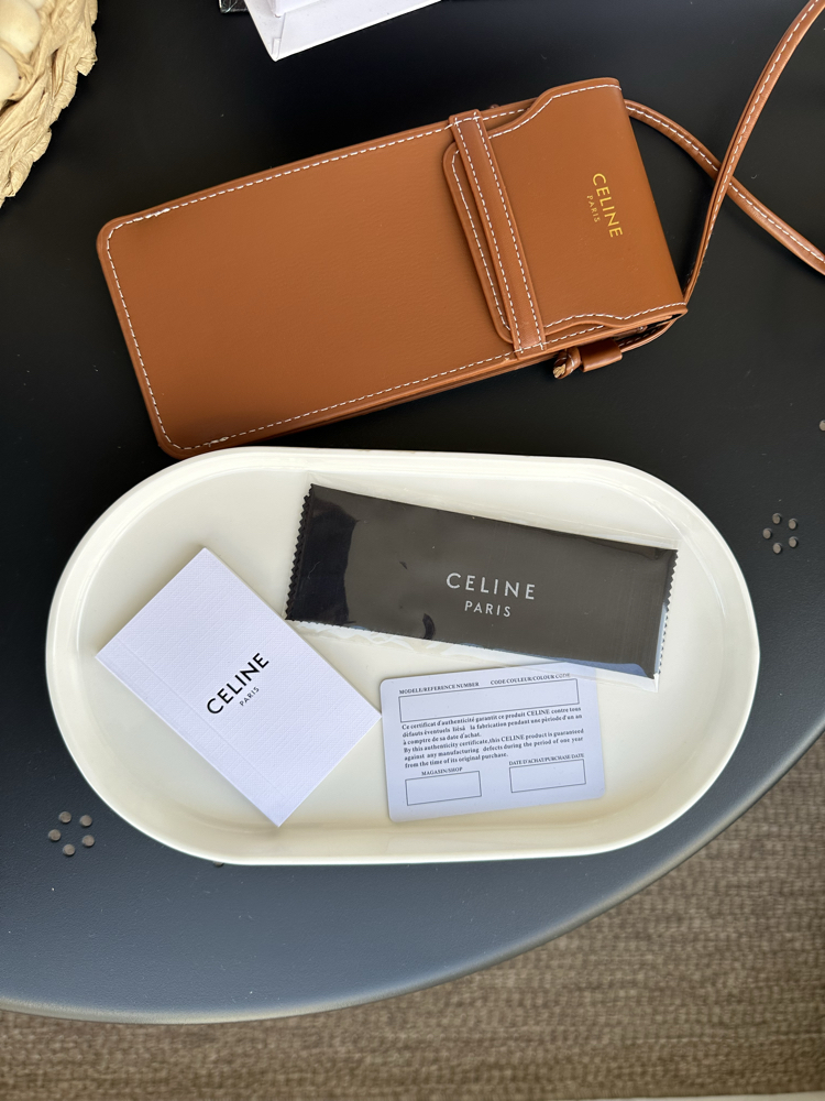 Celine Orjinal Çanta Kılıf ve Aksesuarları