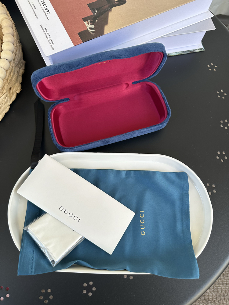 Gucci Orjinal Kılıf ve Aksesuarları