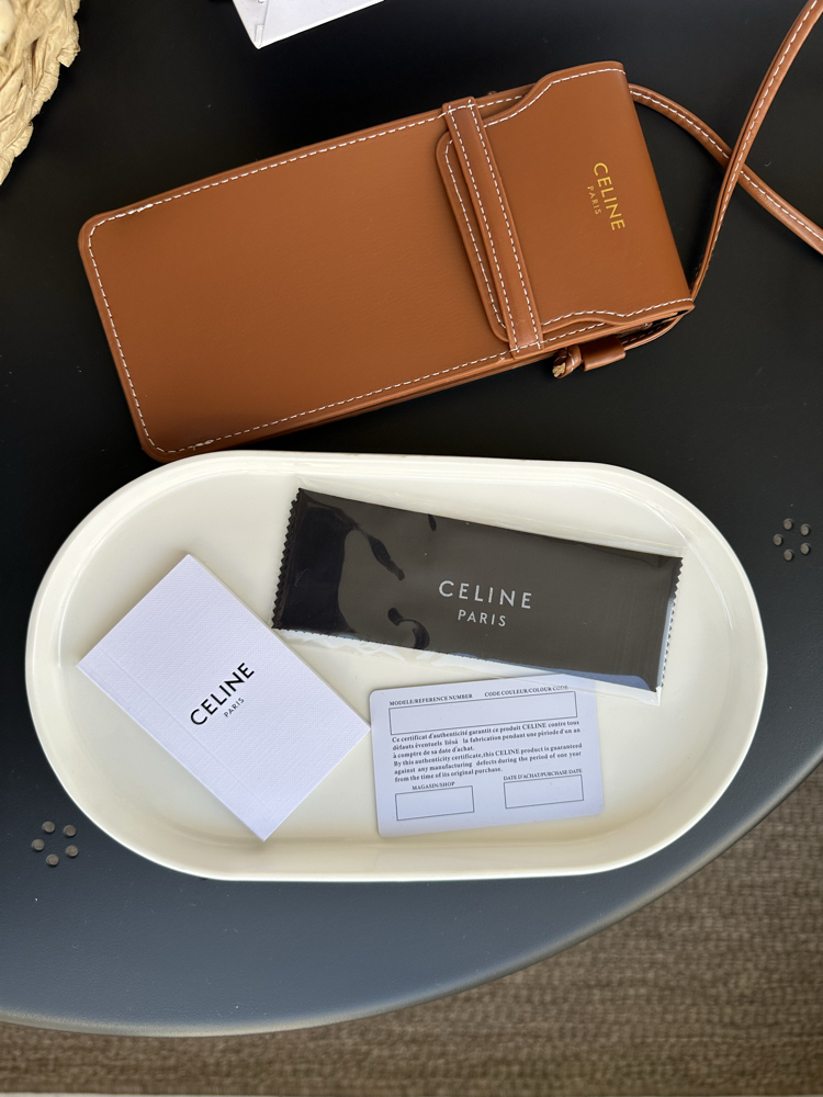 Celine Orjinal Çanta Kılıf ve Aksesuarları