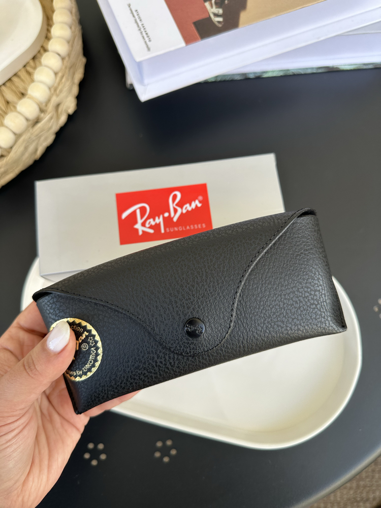 Rayban Orjinal Kılıf ve Aksesuarları