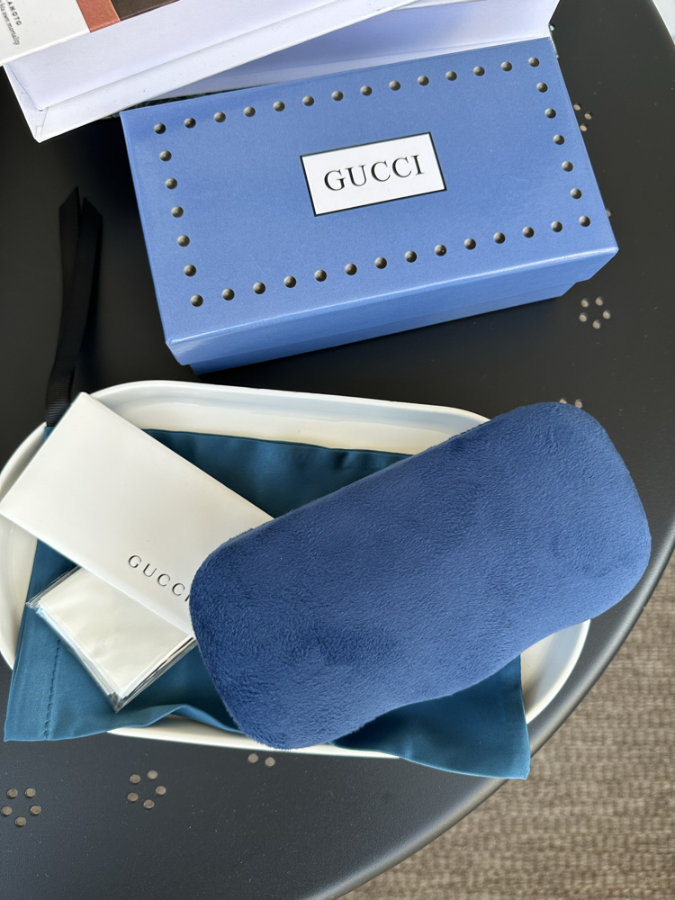 Gucci Orjinal Kılıf ve Aksesuarları