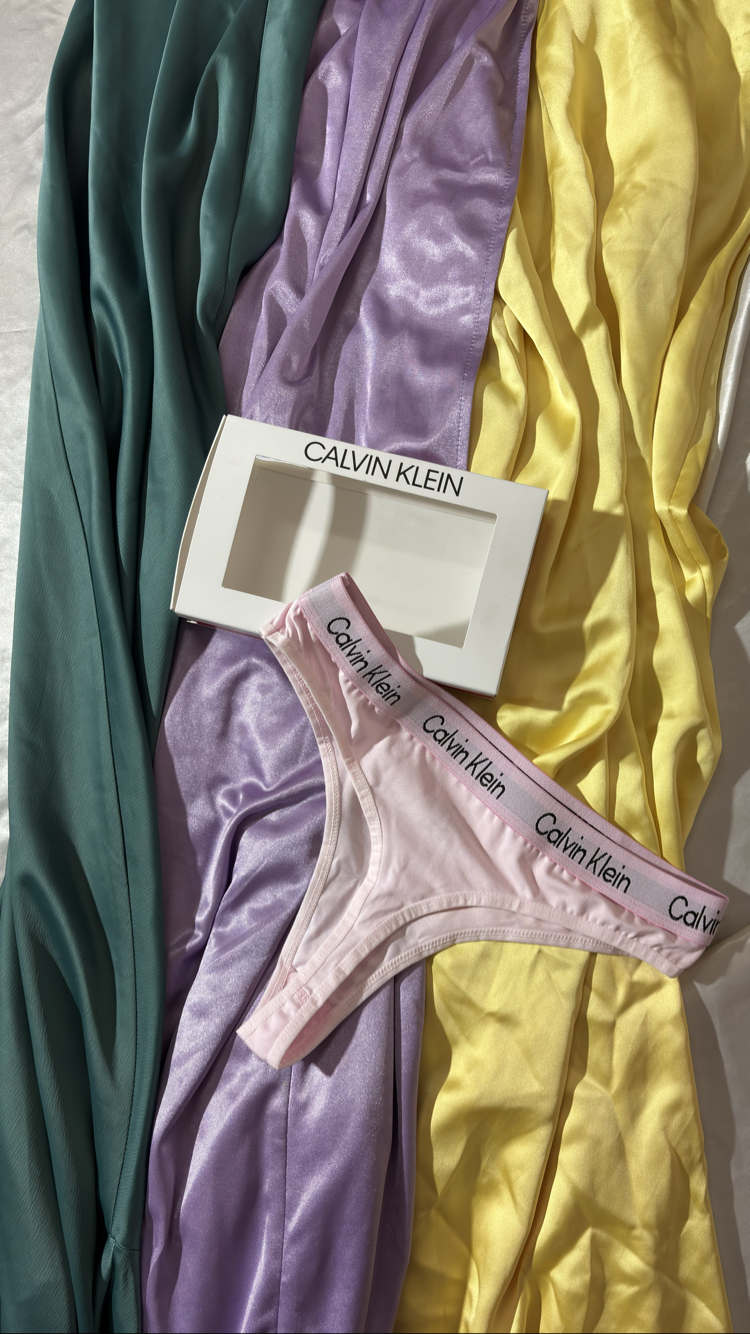 Calvin Klein toz pembe Renk Pamuklu Thong Seti