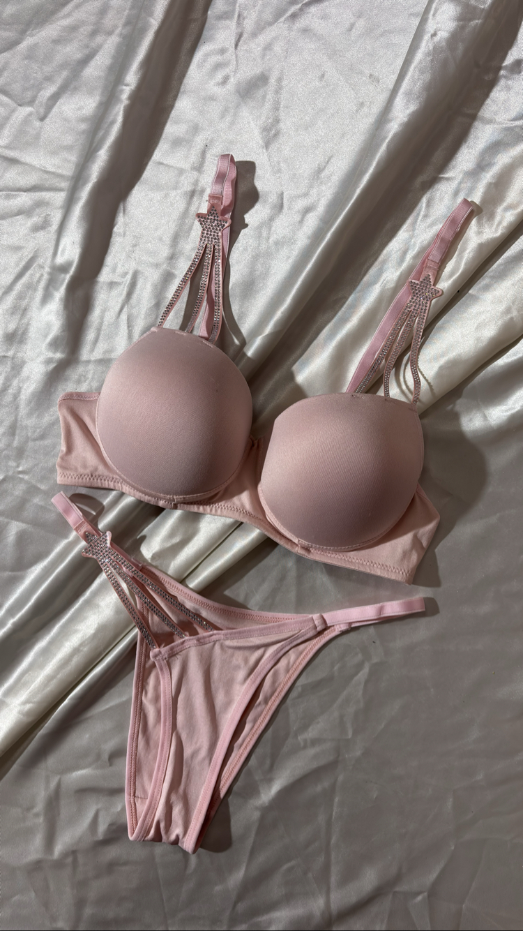 Pembe yıldız detaylı push-up dolgulu sütyen takımı