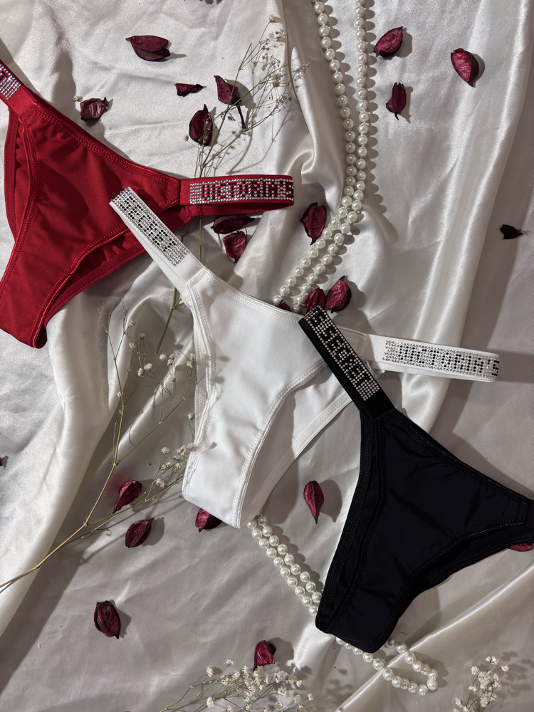 Victoria’s secret 3’lü taş detaylı tanga seti 