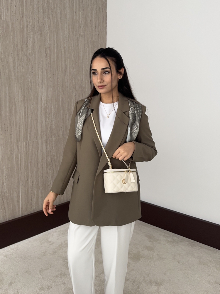 Kutu Model El Ve Çapraz Çanta Krem