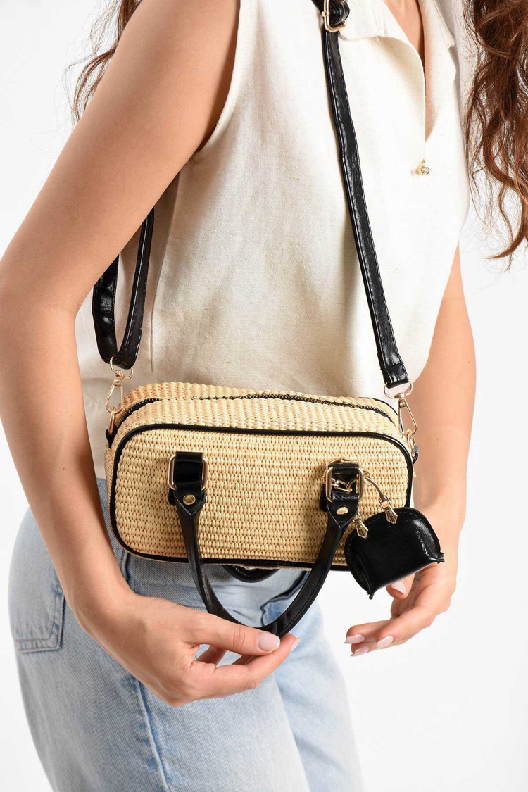 Lyon Hasır Charmlı El Ve Çapraz Çanta Siyah