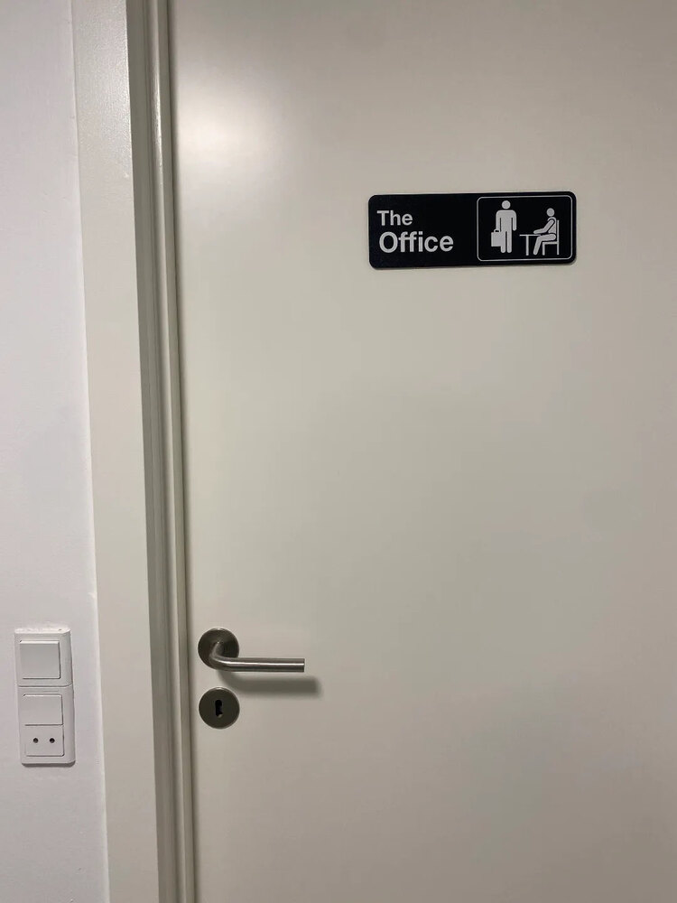 Ofis Kapı Tabelası