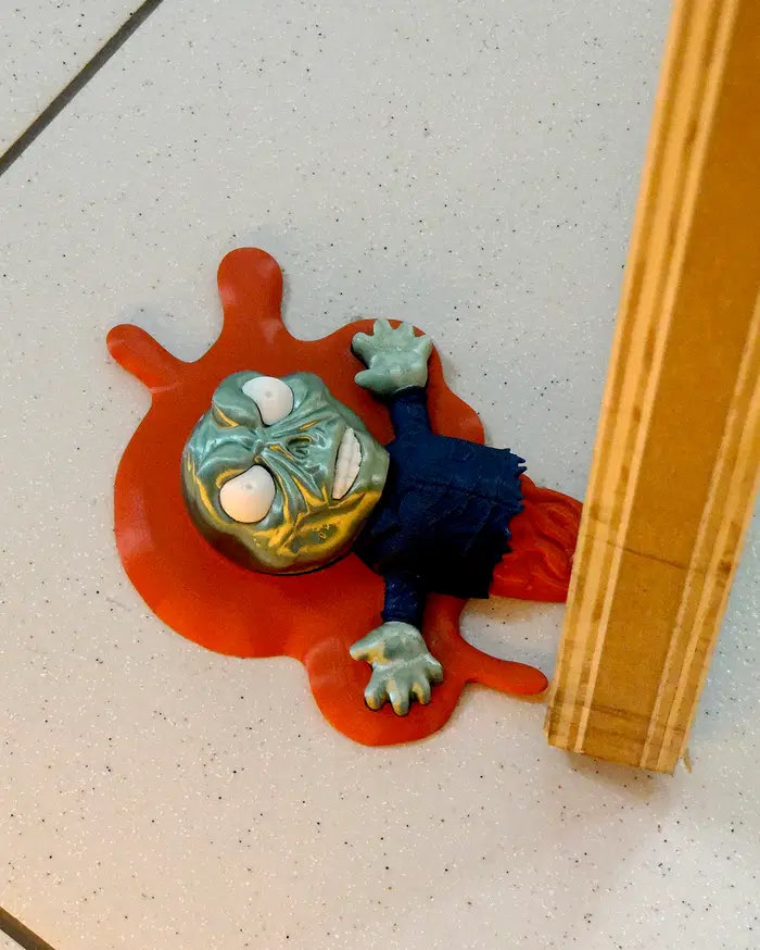 Zombi Kapı Stoperi