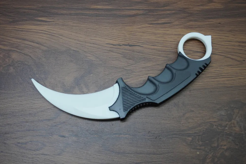 Karambit Bıçak Figürü