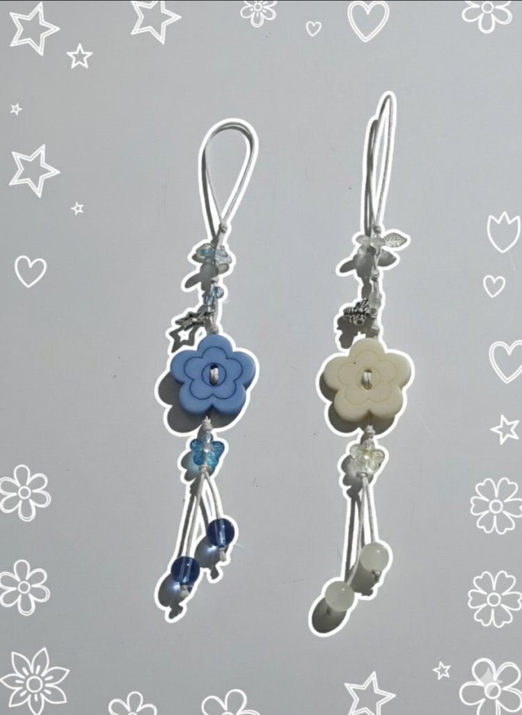 Big Star Button Phone Charm