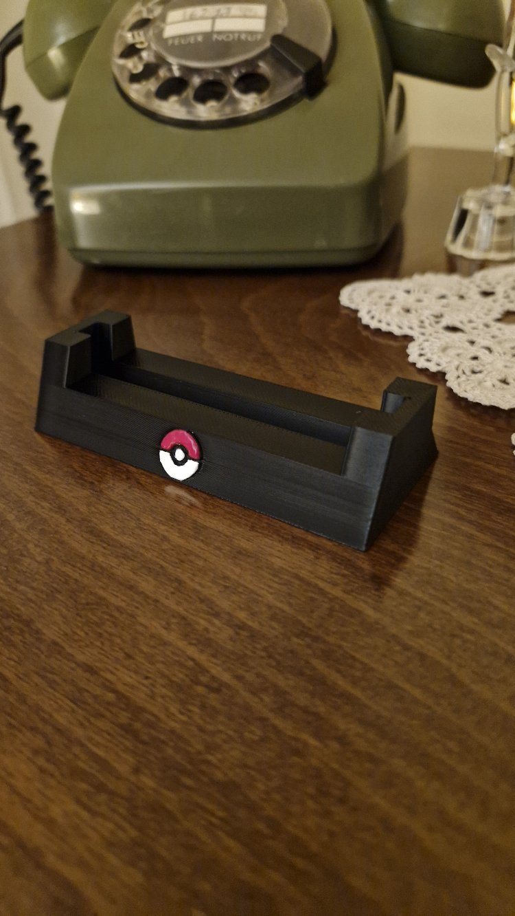 Renkli (Akrilik Boya) Pokeball - PSA Graded Kart Standı