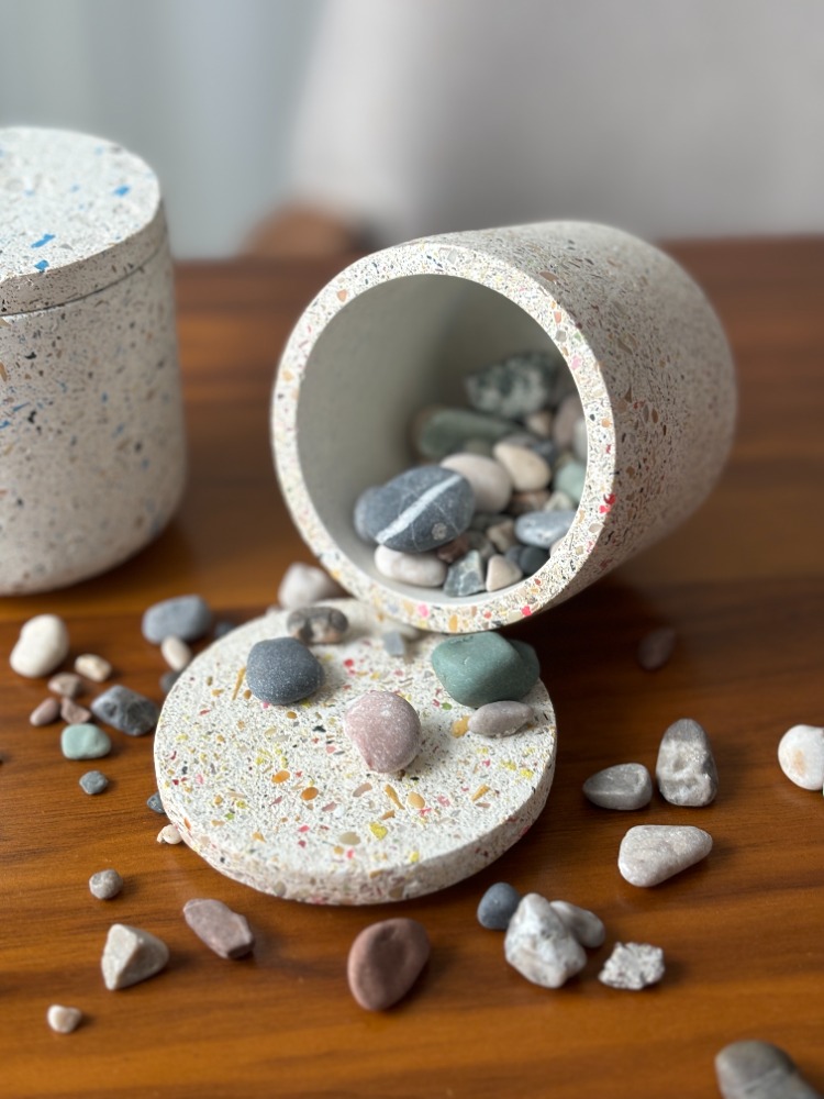 Renkli Taşlı Terrazzo Kavanoz