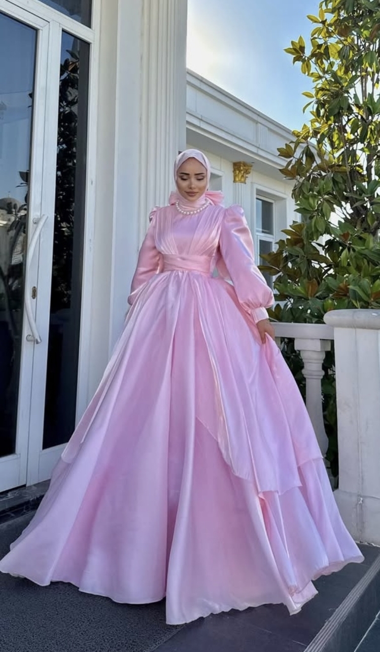 Pembe abiye