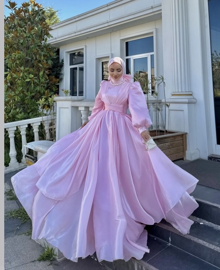 Pembe abiye