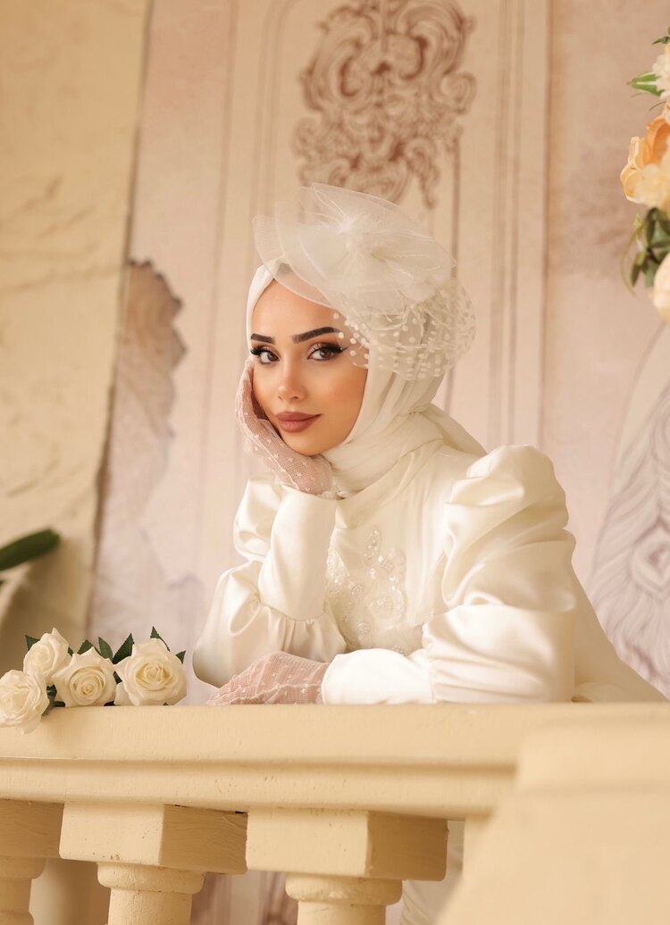 Beyaz inci abiyemiz satişta