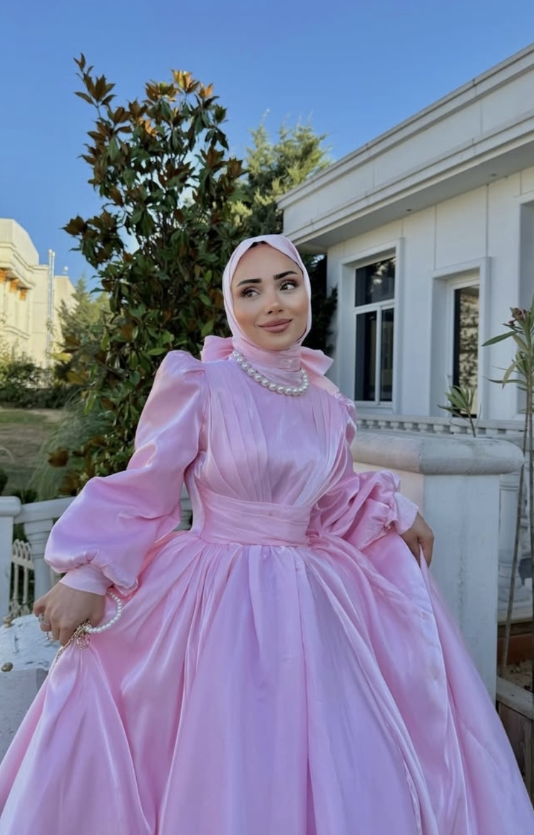 Pembe abiye